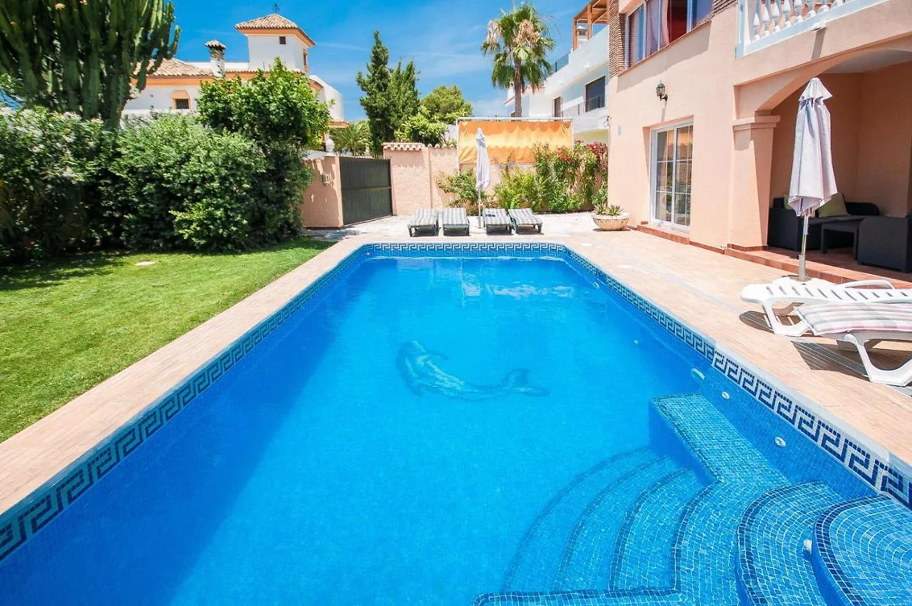 Beach Villa Costanera In Marbella