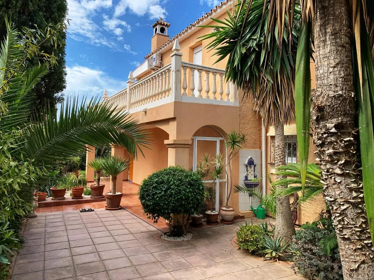 Beach Villa Costanera In Marbella