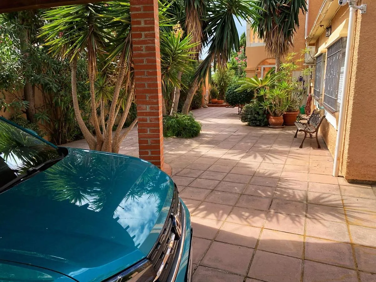 Beach Villa Costanera In Marbella 0*,